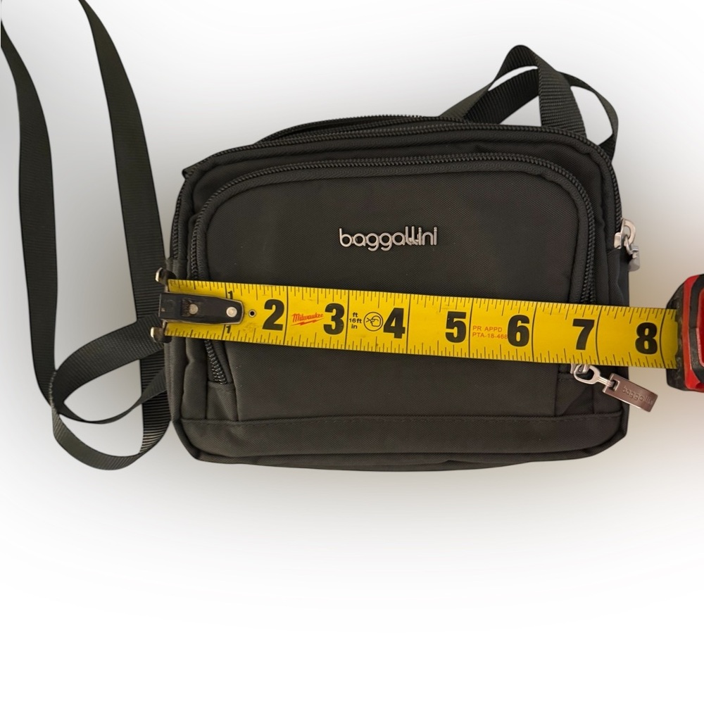 baggallini Gray Crossbody Bag – RFID Organizer - Picture 5 of 5